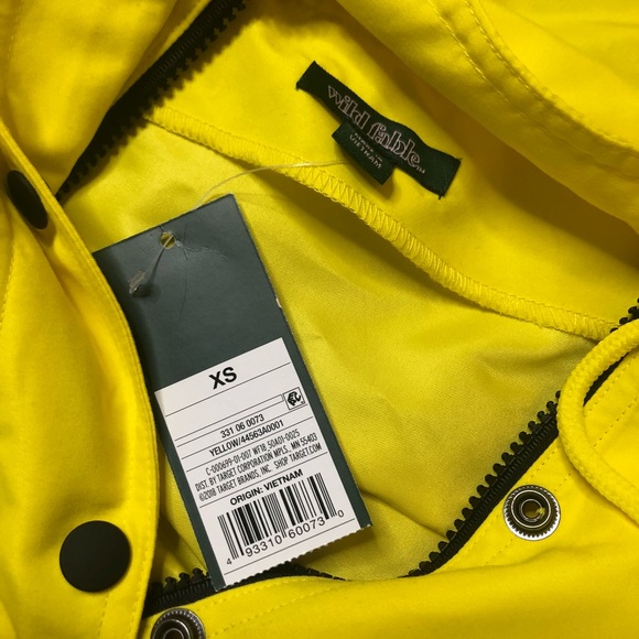 Rain jacket/ Windbreaker - Picture 4 of 4